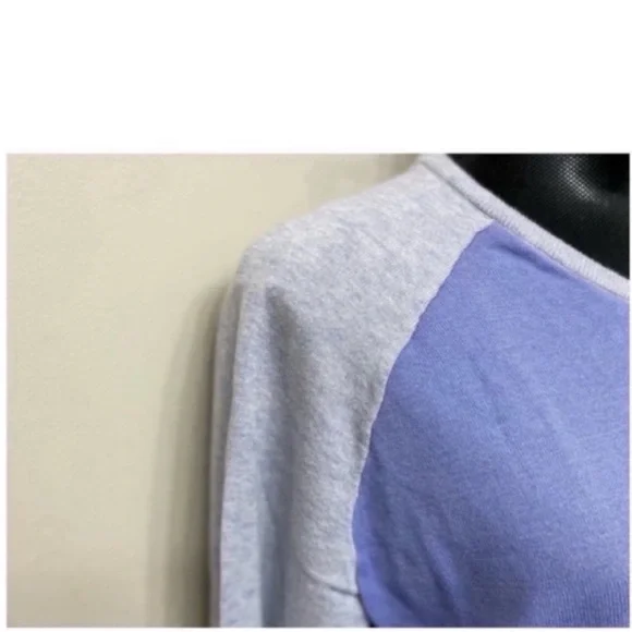 adidas Women's Knit V-Neck Purple and Gray Sweater M - Picture 6 of 6